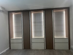 Lime Wash Illuminated Niches